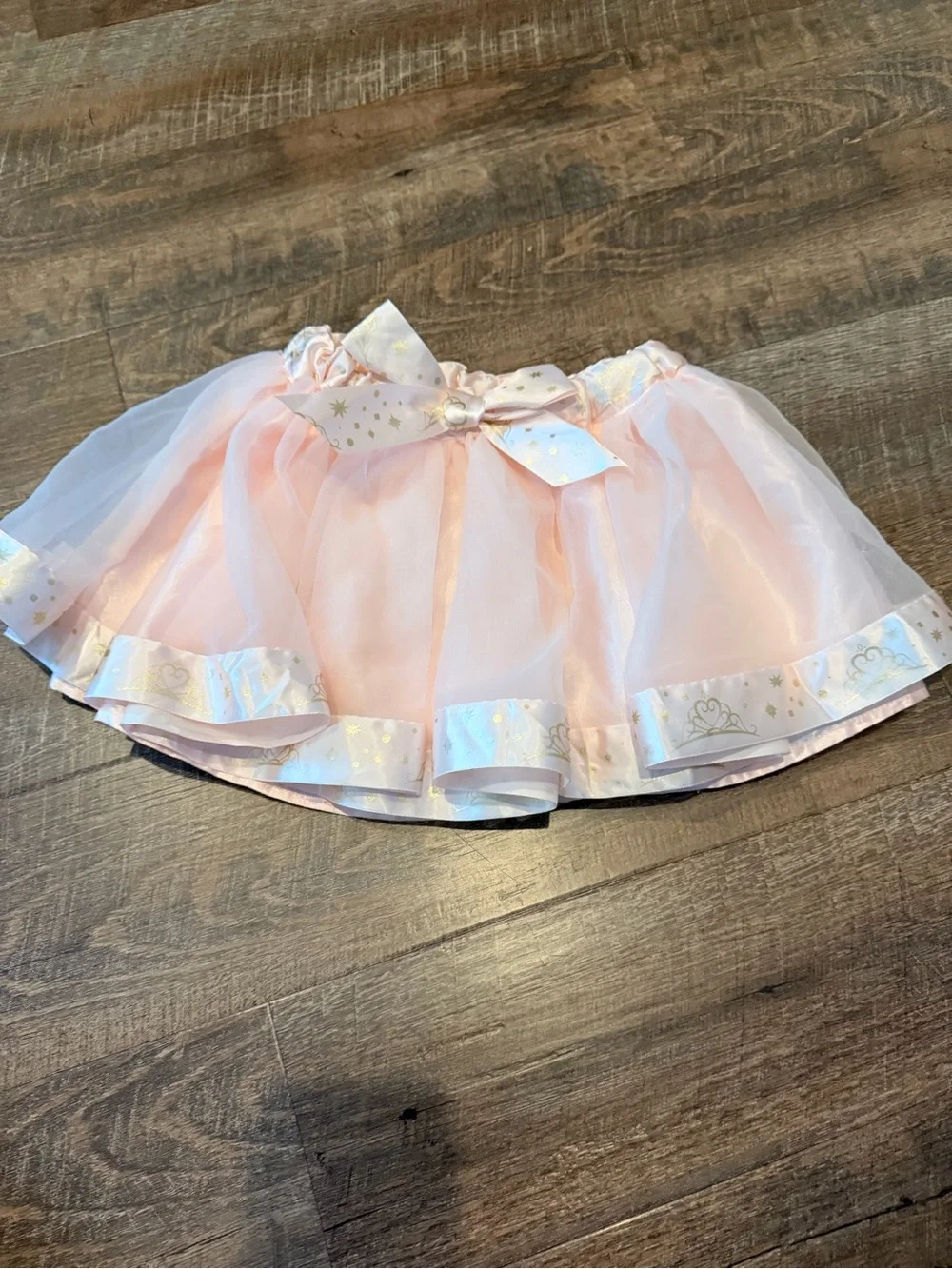 Disney Parks authentic princess tulle skirt in girls size 6/6X.
